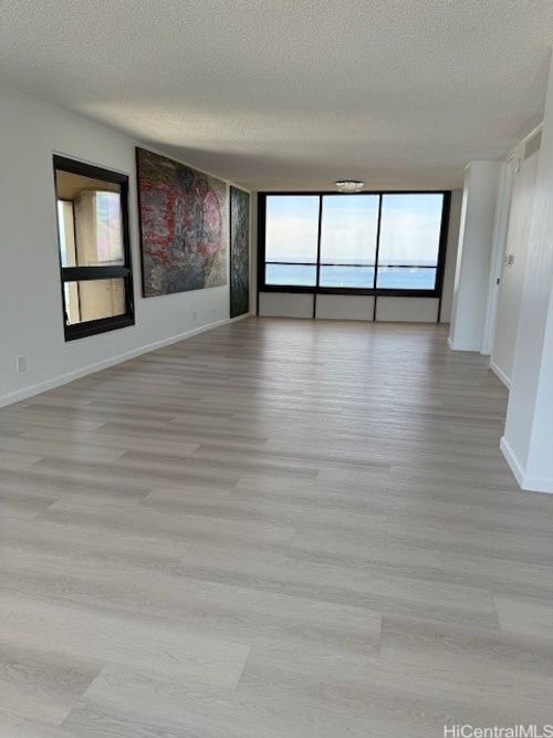 apt-3500-1600 Ala Moana Blvd, Honolulu, HI, 96815-1407 | Card Image