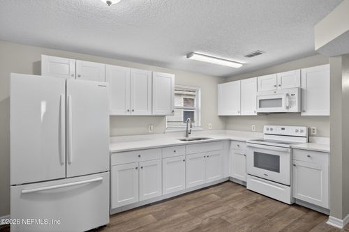 2028 Hartridge St, Jacksonville, FL, 32209-7037 | Card Image