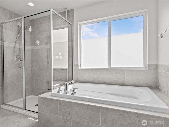 1089 Lindenberger Ln, House other with 4 bedrooms, 3 bathrooms and 2 parking in Enumclaw WA | Image 24