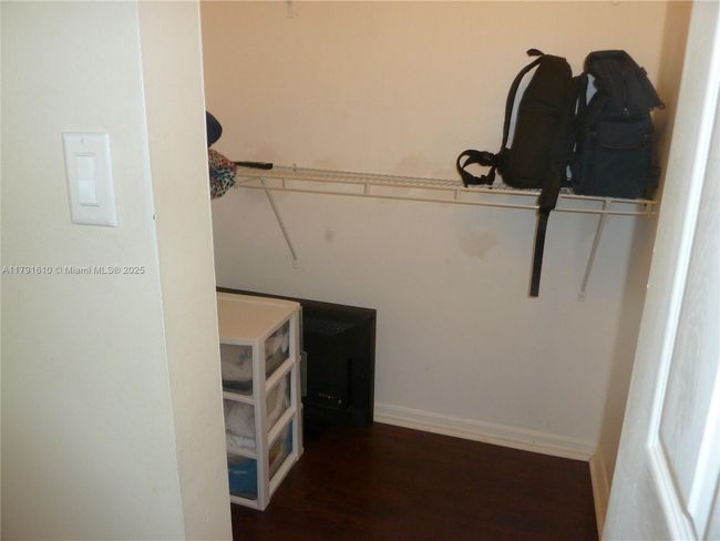 17050 Nw 22 Nd St, Townhouse with 3 bedrooms, 3 bathrooms and null parking in Pembroke Pines FL | Image 27