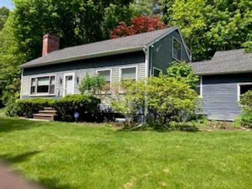 4 Abbott St, Groveland, MA, 01834-1601 | Card Image