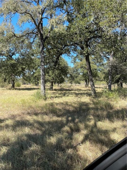 200 Hershal Ln, Cedar Creek, TX, 78612-2044 | Card Image