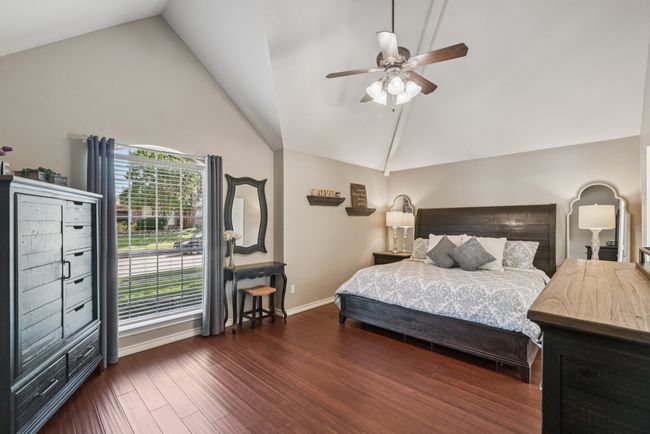 Love that this bedroom is oversized and big enough for king sized furniture. | Image 18
