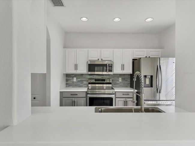 UNIT-101 - 262 Cape Harbour Loop, Condo with 3 bedrooms, 3 bathrooms and null parking in BRADENTON FL | Image 6
