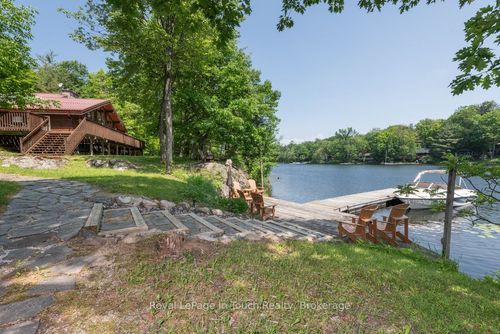 212 Wild Rice Trail, Port Severn, ON, L0K1S0 | Card Image