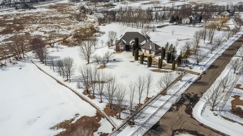 5241 Yvette St, Loretto, MN, 55357-8707 | Card Image