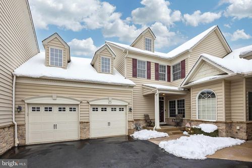 812 E Kennedy Rd, NORTH WALES, PA, 19454-5614 | Card Image