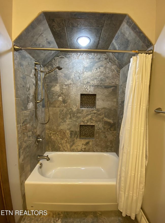 118 Mohawk Rd, House other with 4 bedrooms, 3 bathrooms and null parking in Oak Ridge TN | Image 13