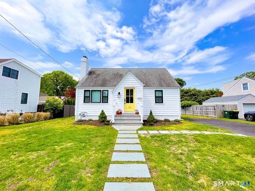 22 Oldfield Dr, Fairfield, CT, 06824-6412 | Card Image