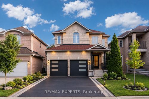 45 Naughton Dr, Richmond Hill, ON, L4C0R2 | Card Image