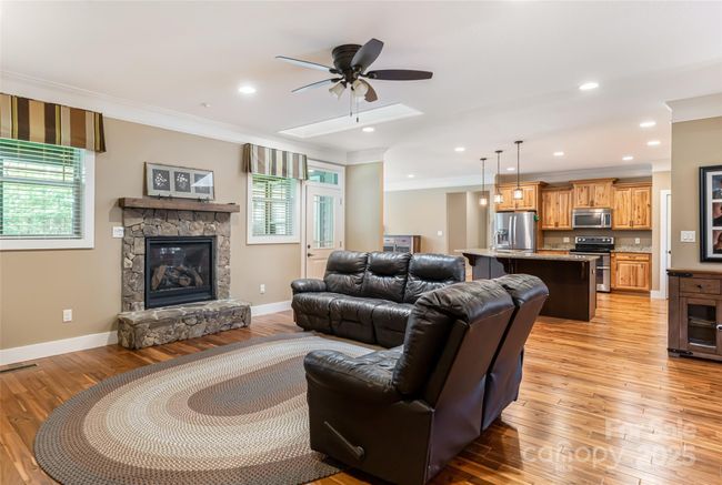 70 King Heights Dr, House other with 4 bedrooms, 4 bathrooms and null parking in Fletcher NC | Image 23