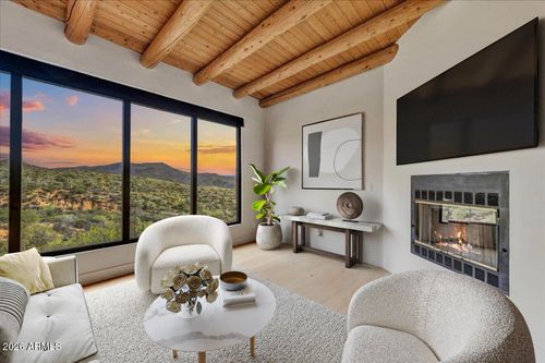 11702 E Blue Wash Rd, Cave Creek, AZ, 85331-2855 | Card Image