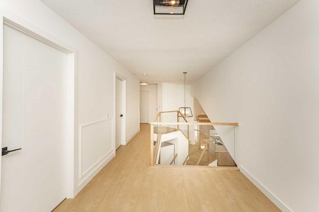 135 Sandringham Rd Nw, House other with 4 bedrooms, 4 bathrooms and 4 parking in Calgary AB | Image 8