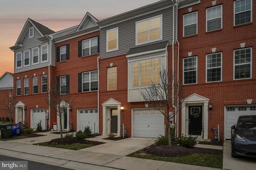 7983 Potter Pl, ELKRIDGE, MD, 21075-8229 | Card Image