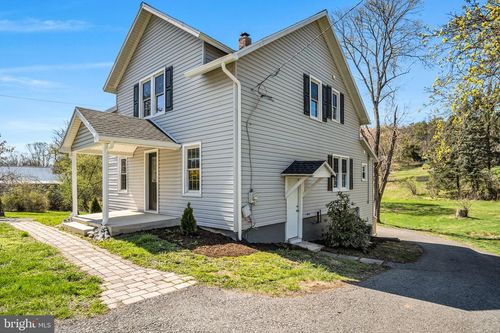 6580 Spring Rd, SHERMANS DALE, PA, 17090-8630 | Card Image