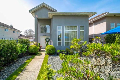 4573 No 5 Rd, Richmond, BC, V6X2V5 | Card Image