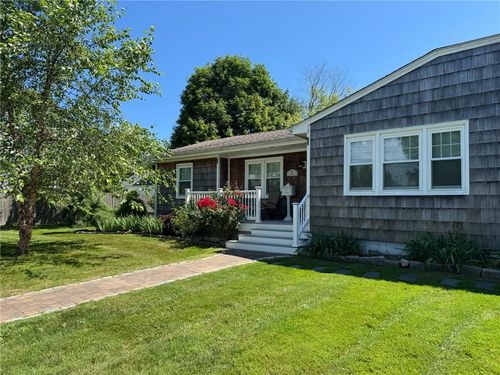 41 Dudley Ave, Newport, RI, 02840-1218 | Card Image