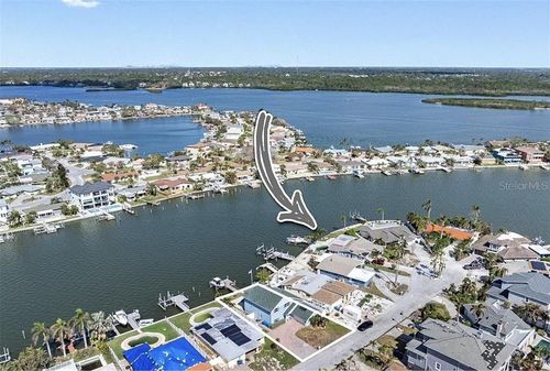 17082 Dolphin Dr, NORTH REDINGTON BEACH, FL, 33708-1324 | Card Image