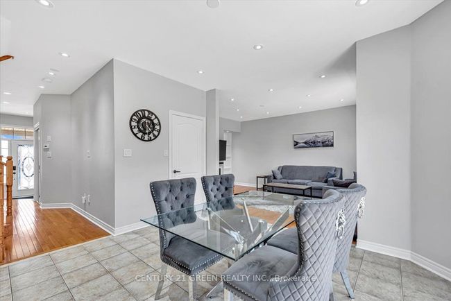 7 Accent Cir, House other with 6 bedrooms, 5 bathrooms and 4 parking in Brampton ON | Image 12