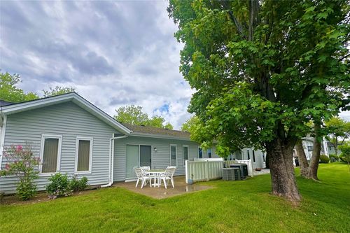 1208 Fenway Rd, Saint James, NY, 11780-3367 | Card Image