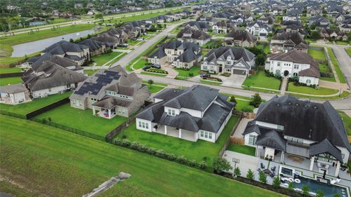 1808 Austin Crk, Friendswood, TX, 77546-1524 | Card Image