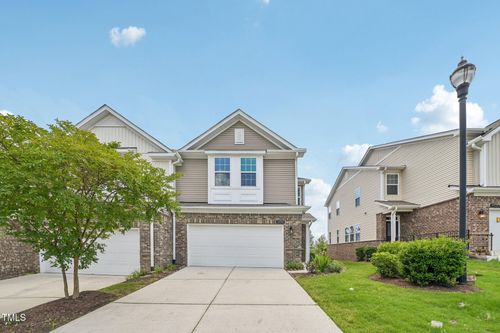 1534 Glenwater Dr, Cary, NC, 27519-8227 | Card Image