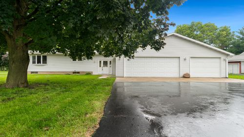 3101 Prophet Rd, Rock Falls, IL, 61071-2555 | Card Image