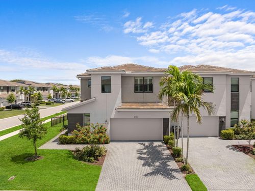 8781 Corvus Dr, Lake Worth, FL, 33467-2419 | Card Image