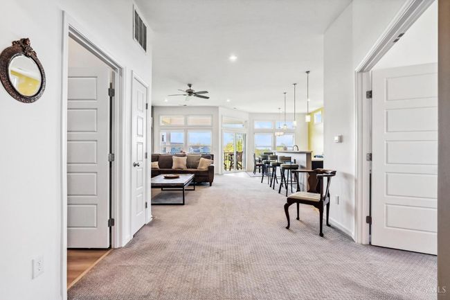 1291 Lake Run Dr, Condo with 2 bedrooms, 3 bathrooms and null parking in Lebanon OH | Image 16