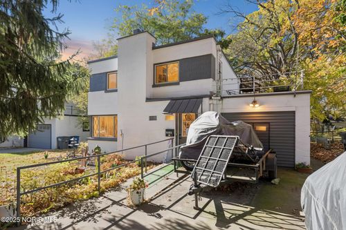 3433 Goddard Rd, Toledo, OH, 43606-1833 | Card Image