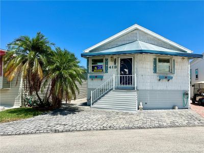 418 Nettles Boulevard, House other with 1 bedrooms, 1 bathrooms and 1 parking in Jensen Beach FL | Image 1