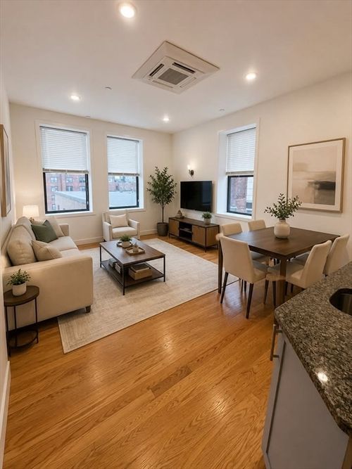 301-64 Market St, Lynn, MA, 01901-1153 | Card Image