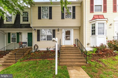 8449 Georgian Ct, MANASSAS, VA, 20110-4568 | Card Image