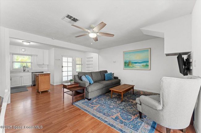 143 Cedar Ave, House other with 3 bedrooms, 2 bathrooms and null parking in Cocoa Beach FL | Image 7