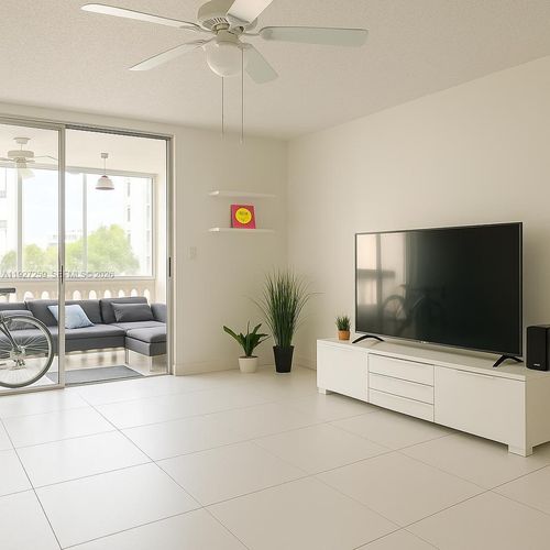 apt-308-610 Ne 12th Ave, Hallandale Beach, FL, 33009-3654 | Card Image