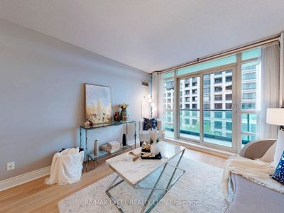 503 - 75 S Town Centre Blvd, Condo with 1 bedrooms, 1 bathrooms and 1 parking in Markham ON | Image 3