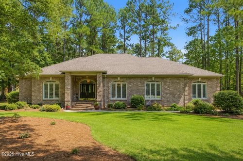 101 Oak Hill Ln, New Bern, NC, 28562-2937 | Card Image