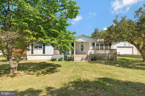 2020 Woods Rd, SAINT LEONARD, MD, 20685-2879 | Card Image