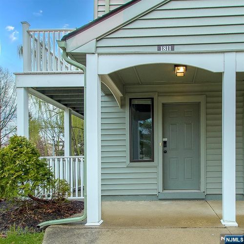 1811 Roberts Way, Voorhees, NJ, 08043-2066 | Card Image
