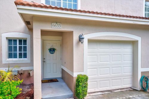 6633 Old Farm Trl, Boynton Beach, FL, 33437-7903 | Card Image
