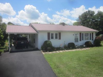 4968 Glendale Rd, House other with 3 bedrooms, 2 bathrooms and 1 parking in Galax VA | Image 1