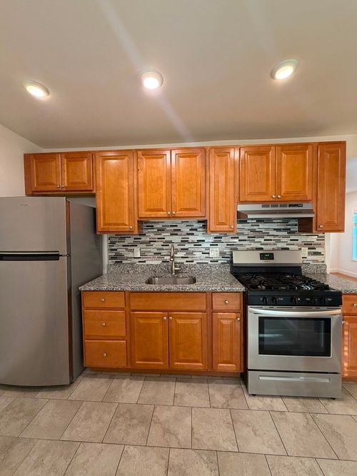 3-190 Main St, Malden, MA, 02148-6965 | Card Image