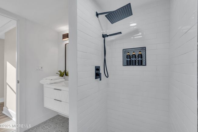 44 E Long Branch Ave, House other with 3 bedrooms, 2 bathrooms and null parking in Ocean Gate NJ | Image 23