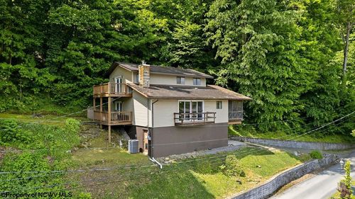 228 Rockley Road, Morgantown, WV, 26508 | Card Image