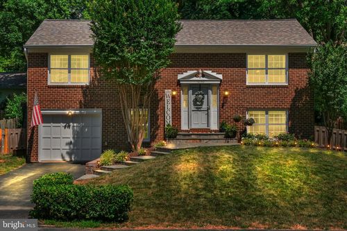 10159 Marshall Pond Rd, BURKE, VA, 22015-3729 | Card Image