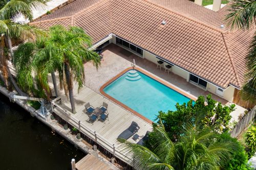 1418 Ne 57th Pl, Fort Lauderdale, FL, 33334-6120 | Card Image
