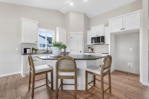 18545 Salem St Nw, Elk River, MN, 55330-1092 | Card Image