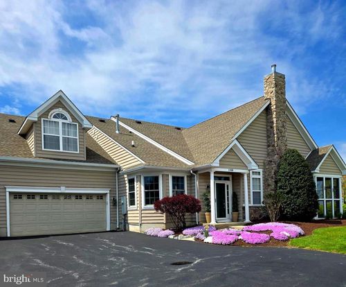 438-77-1105 Hulnick Rd, COATESVILLE, PA, 19320-6507 | Card Image