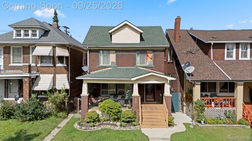 7820 Whittaker St, Detroit, MI, 48209-4300 | Card Image