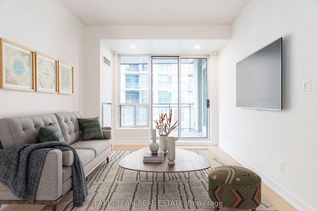 806 - 88 Palace Pier Crt, Condo with 2 bedrooms, 2 bathrooms and 1 parking in Etobicoke ON | Image 11